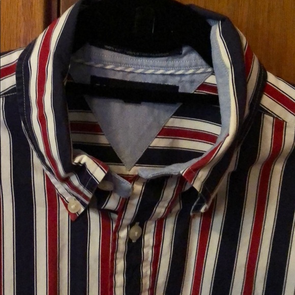 Tommy Hilfiger stripe button down - Picture 4 of 4